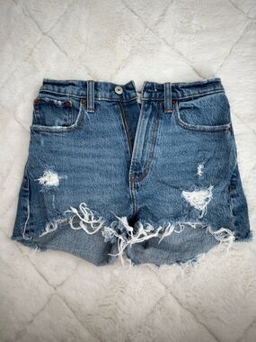 Abercrombie curve love Medium High-Rise mom Distressed Denim Shorts